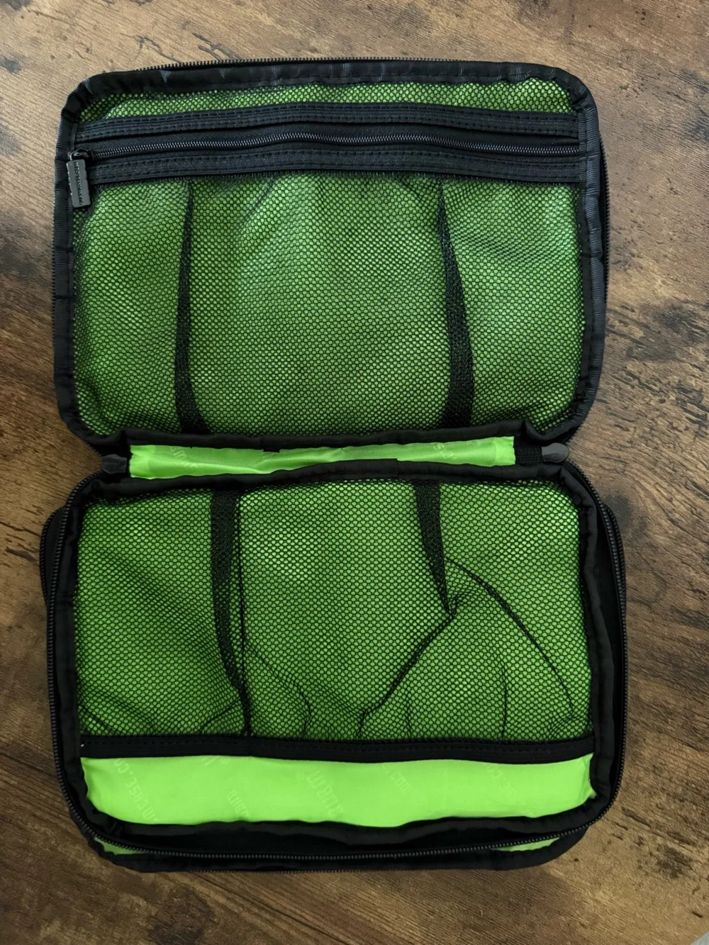 Electronics Organizer Travel Accessories Storage Bag BUBM Case Gray Pristine